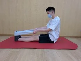 変形性膝関節症対策のストレッチ